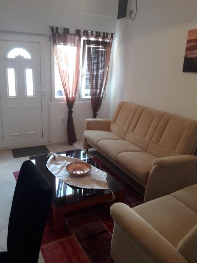 Macko, Apartmani Tivat Exterior photo
