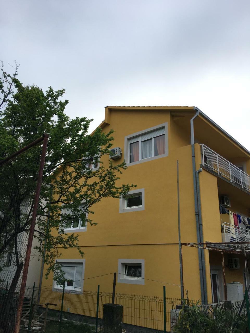 Macko, Apartmani Tivat Exterior photo